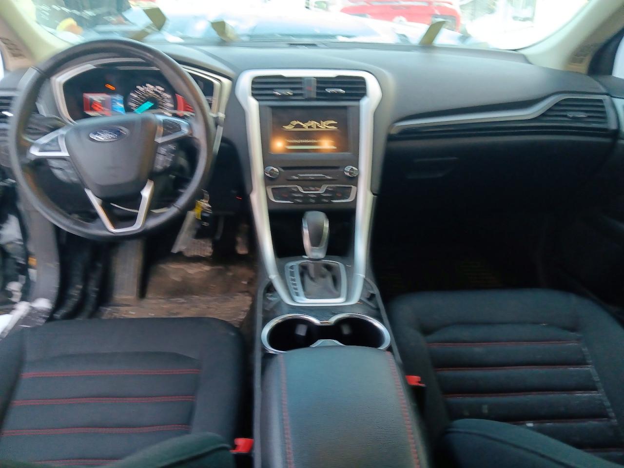 2016 FORD FUSION SE photo 8