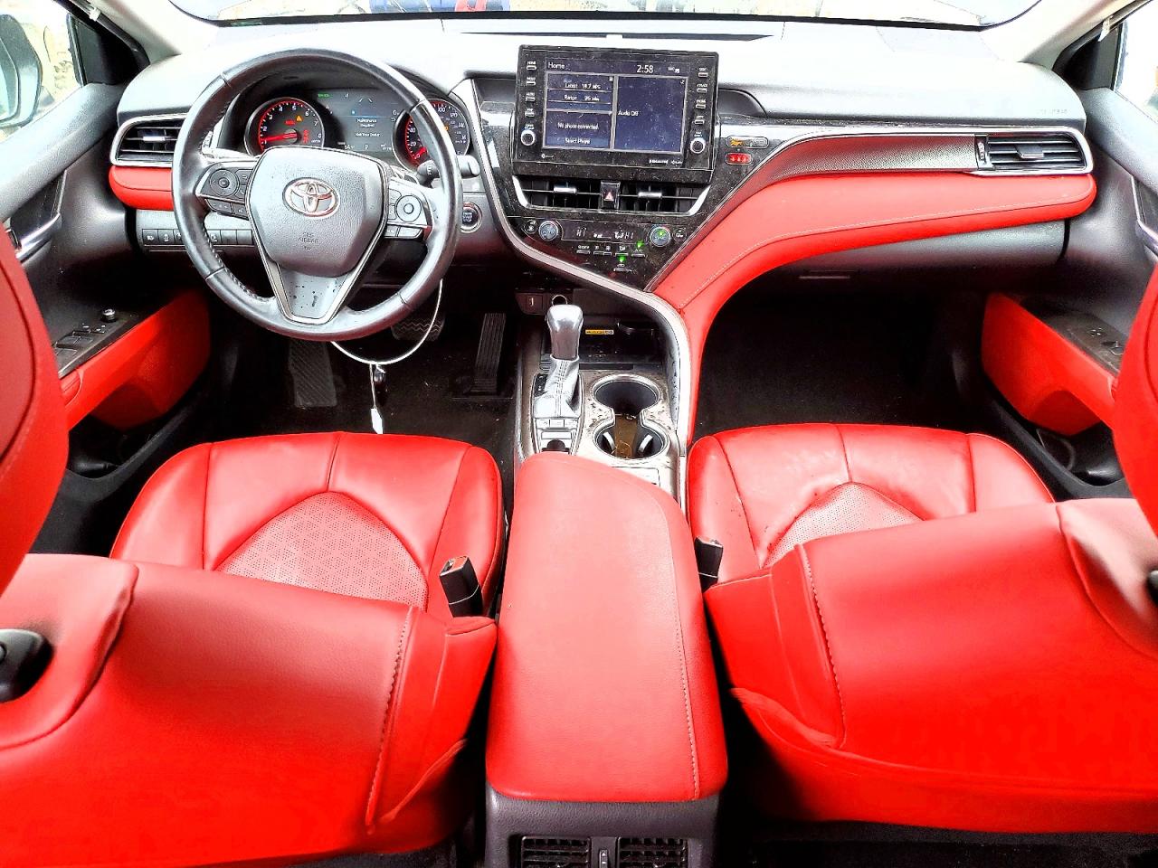 2022 TOYOTA CAMRY XSE photo 8