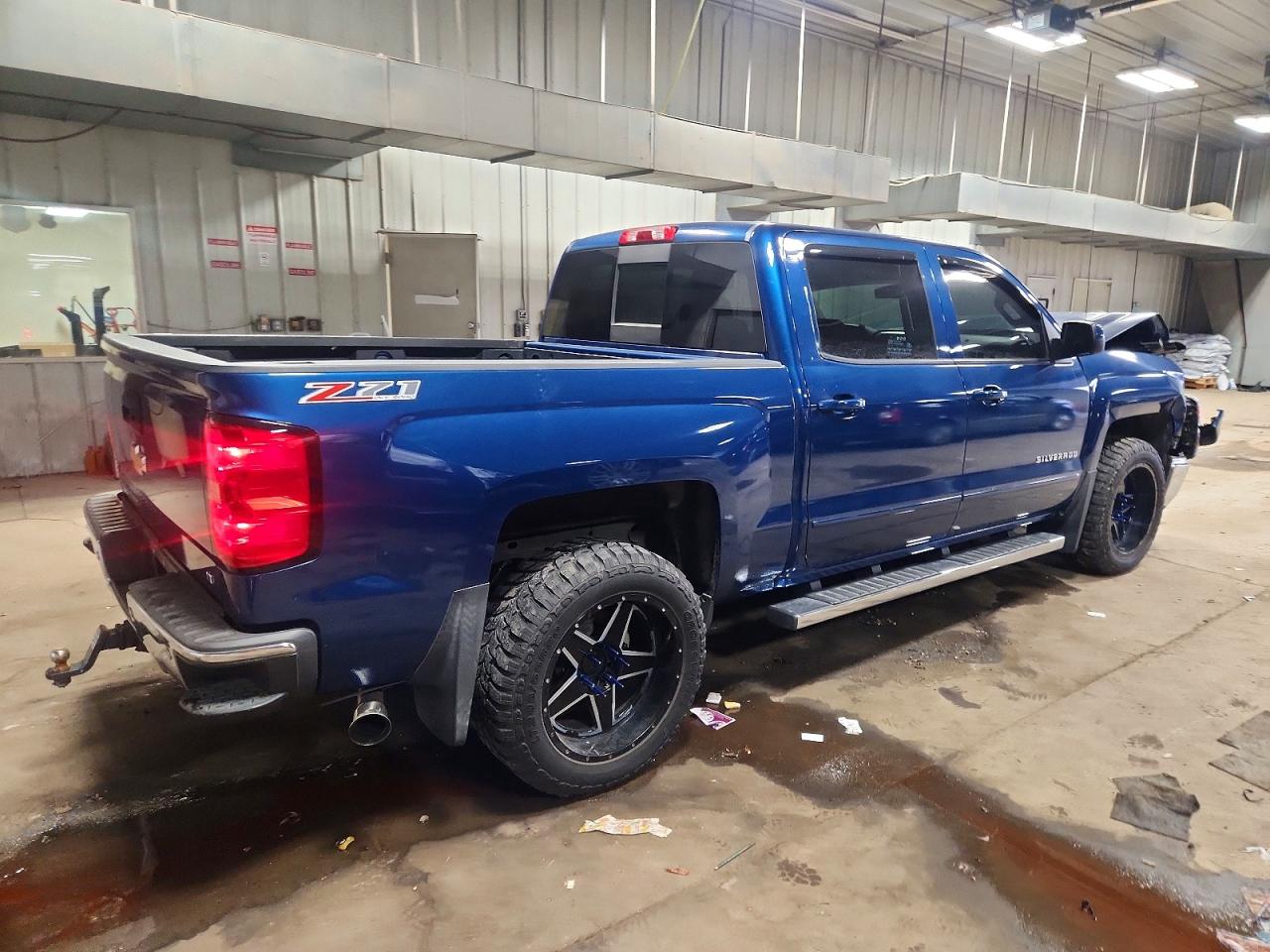 2015 CHEVROLET SILVERADO K1500 LT photo 3