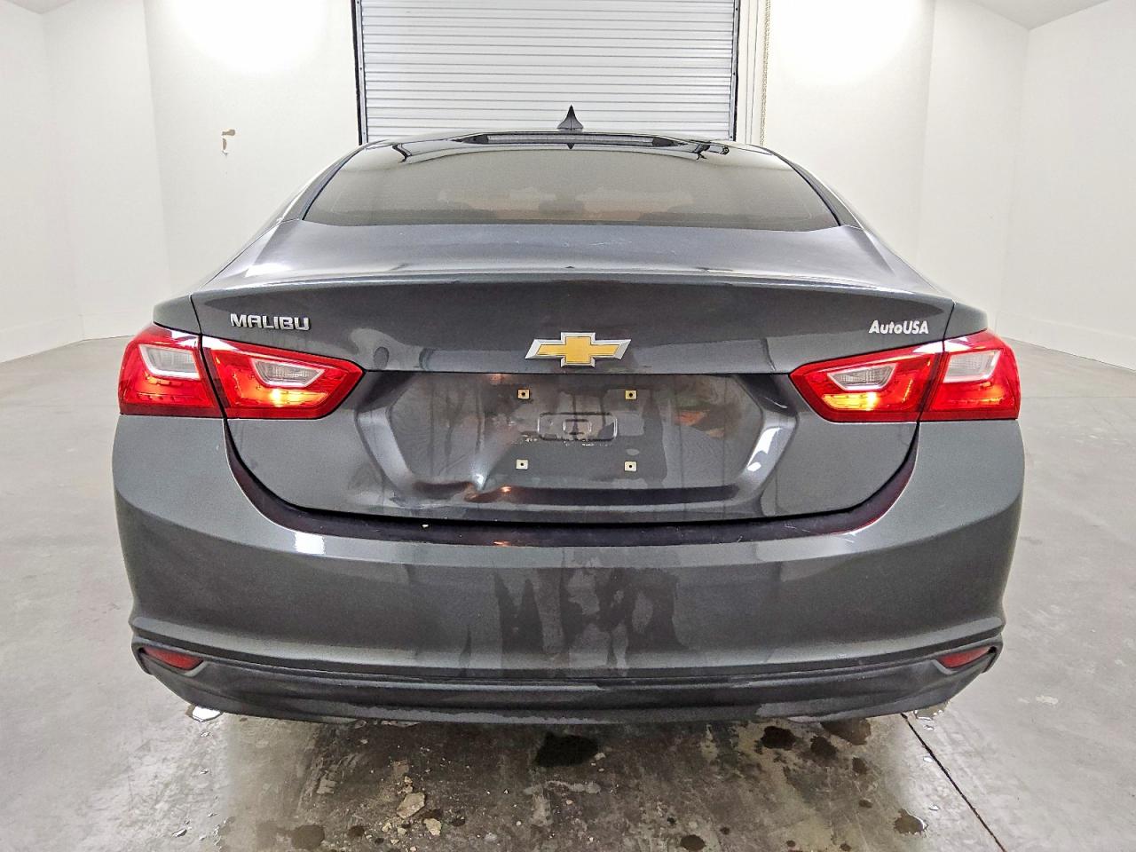 2017 CHEVROLET MALIBU LS photo 6