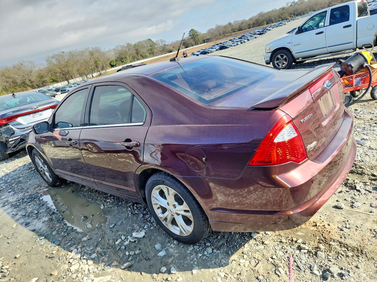 2012 FORD FUSION SE photo 2