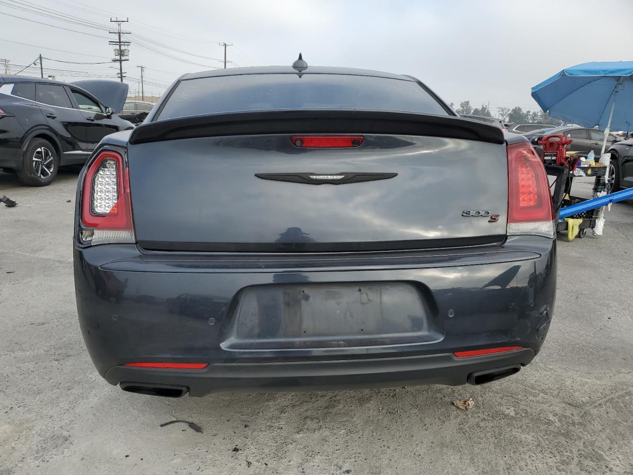 2018 CHRYSLER 300 S photo 6