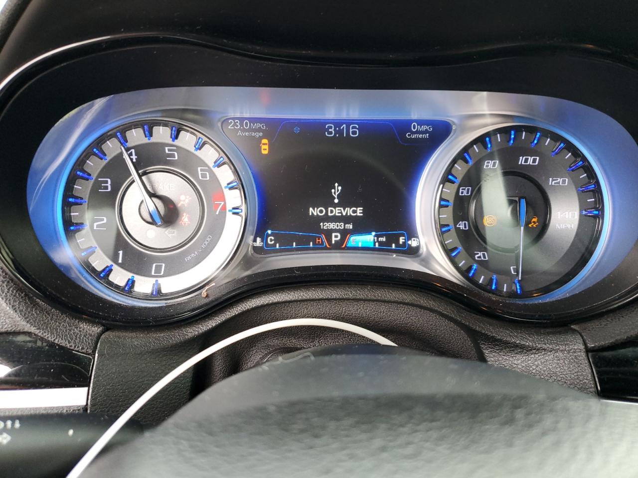 2018 CHRYSLER 300 S photo 9