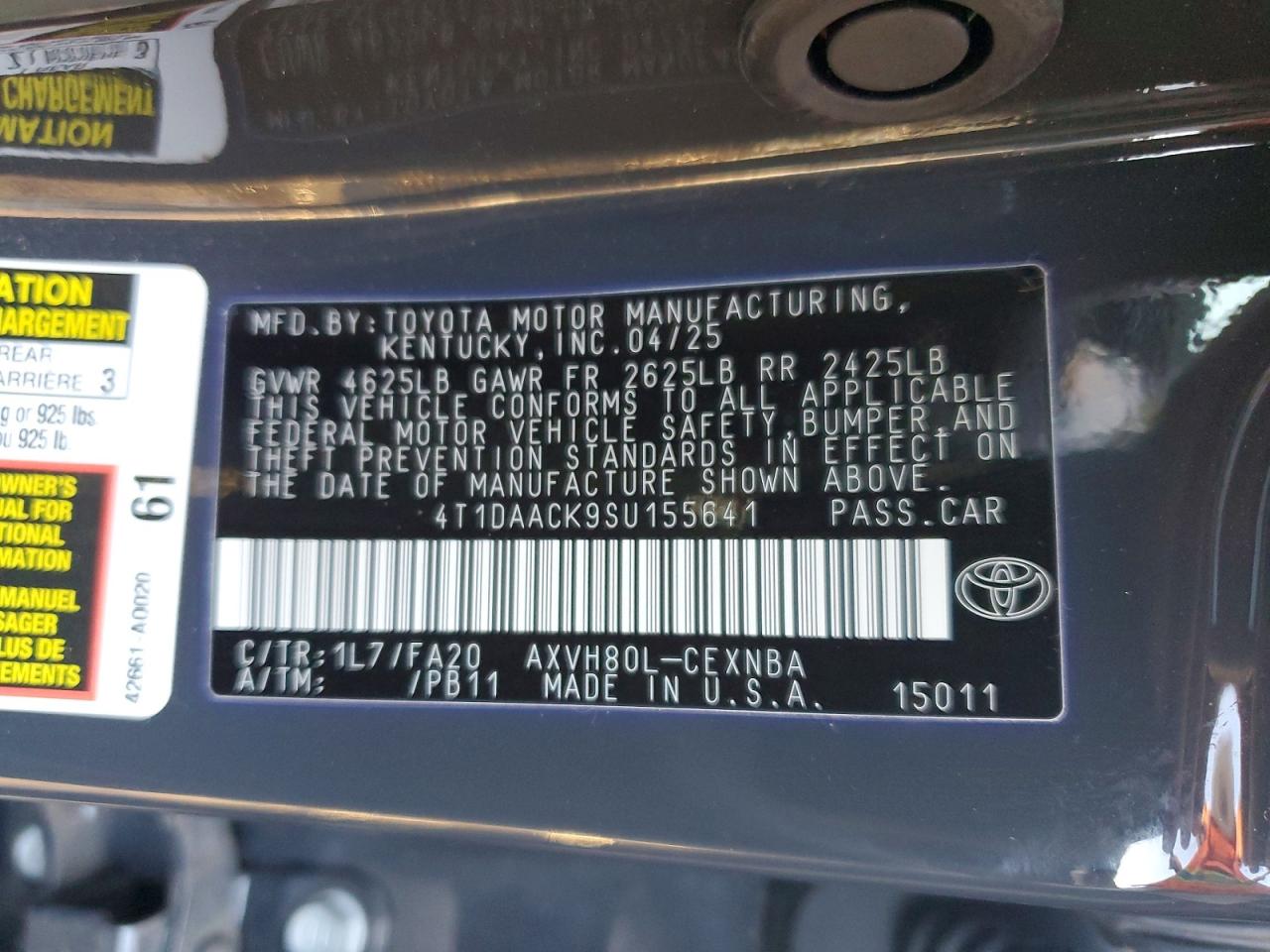 2025 TOYOTA CAMRY LE photo 34