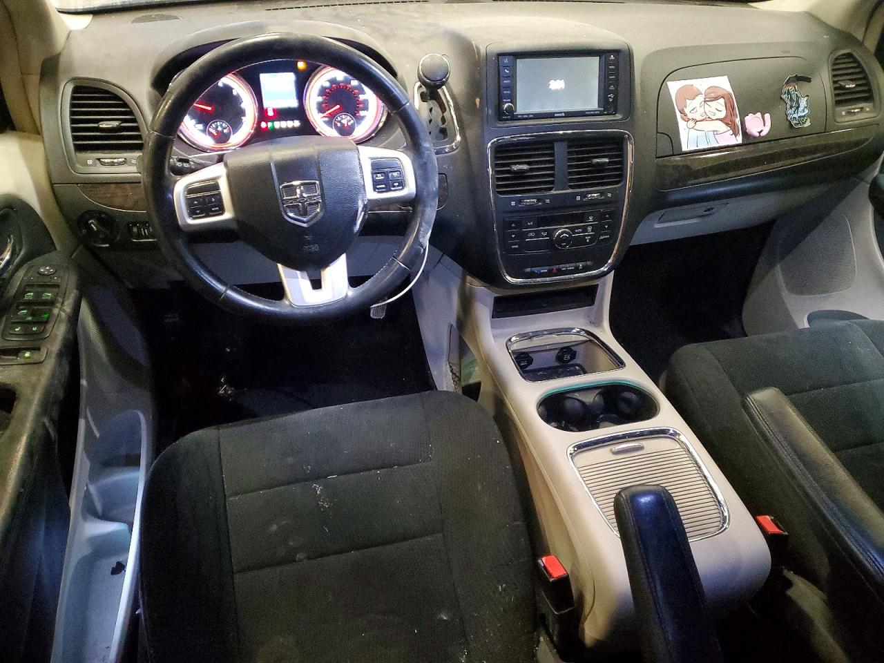 2011 DODGE GRAND CARAVAN CREW photo 8
