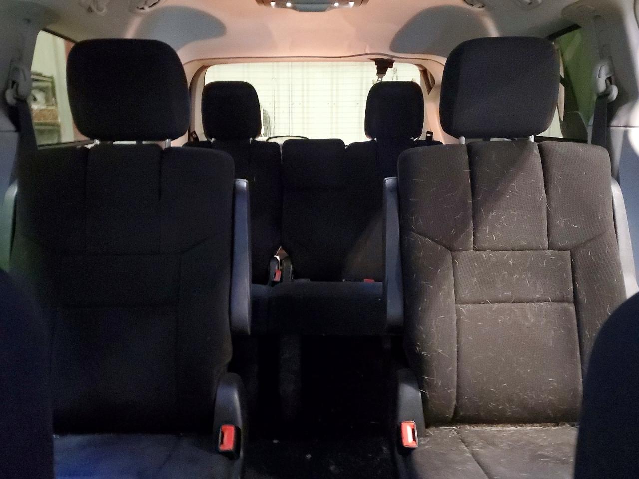 2011 DODGE GRAND CARAVAN CREW photo 10