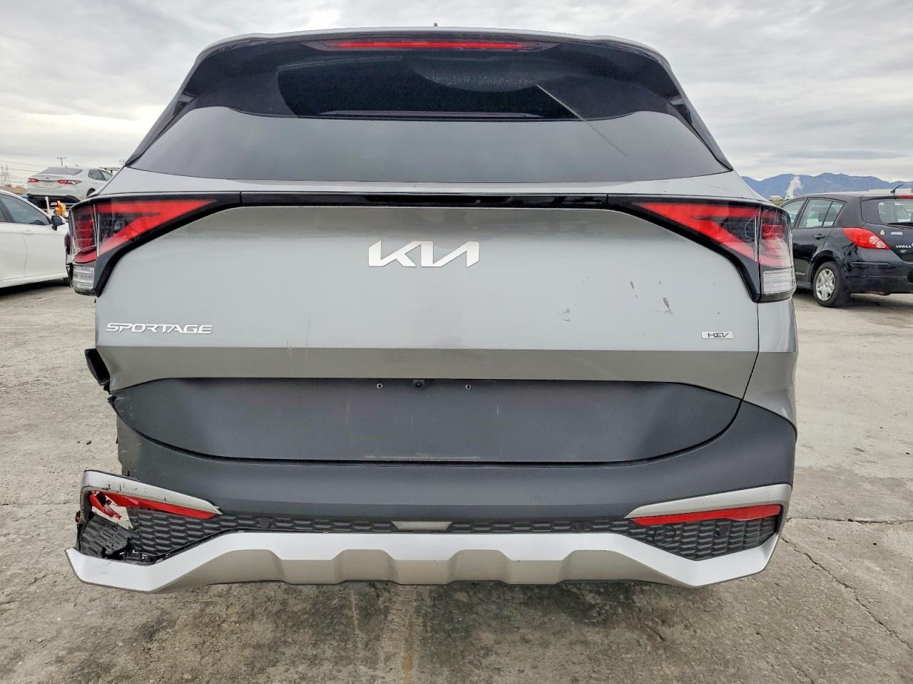 2025 KIA SPORTAGE LX photo 11
