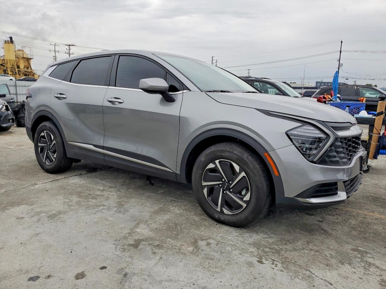 2025 KIA SPORTAGE LX photo 7