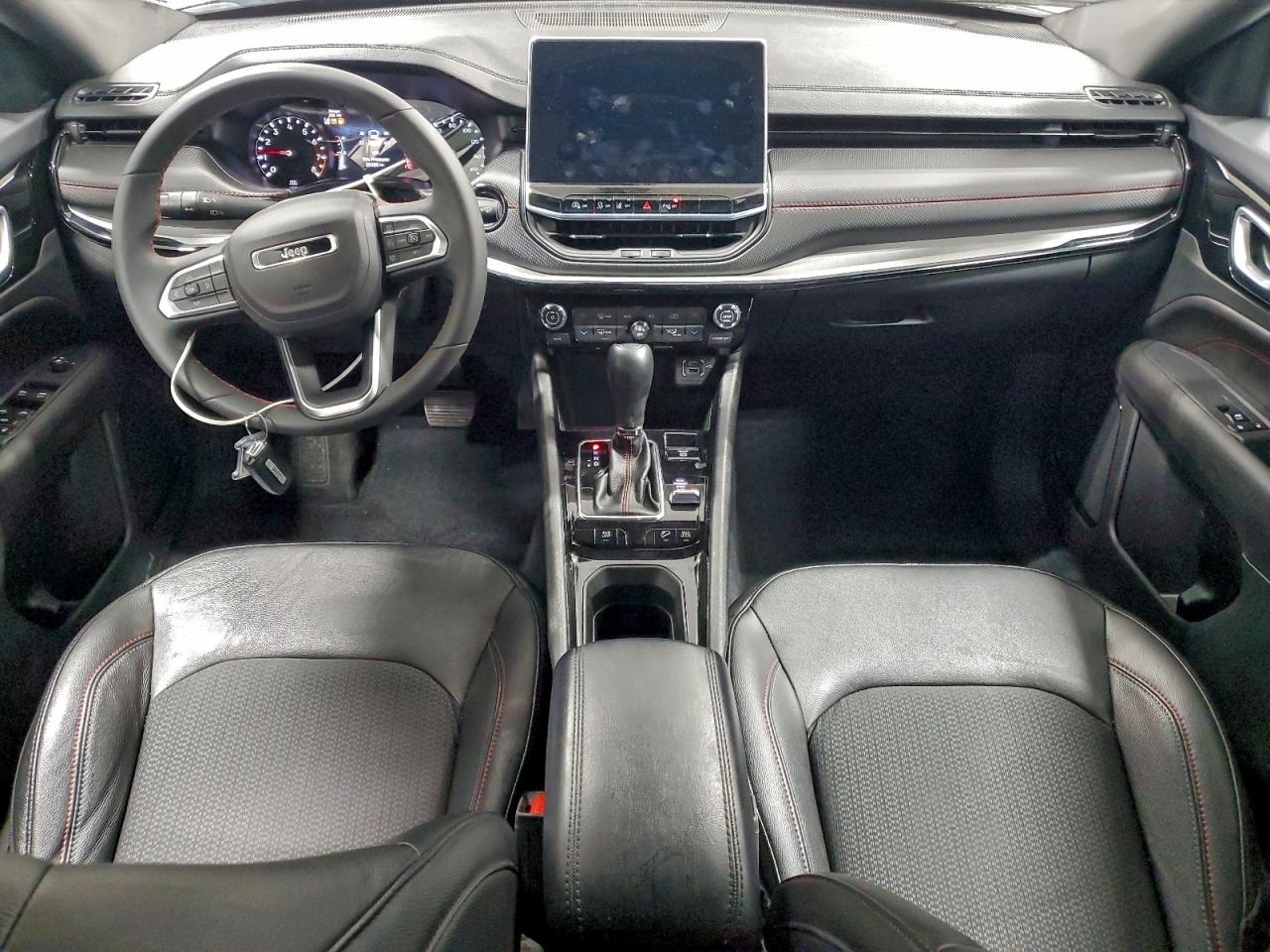 2025 JEEP COMPASS TRAILHAWK photo 8