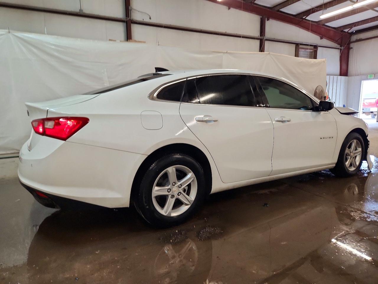 2025 CHEVROLET MALIBU LS photo 5