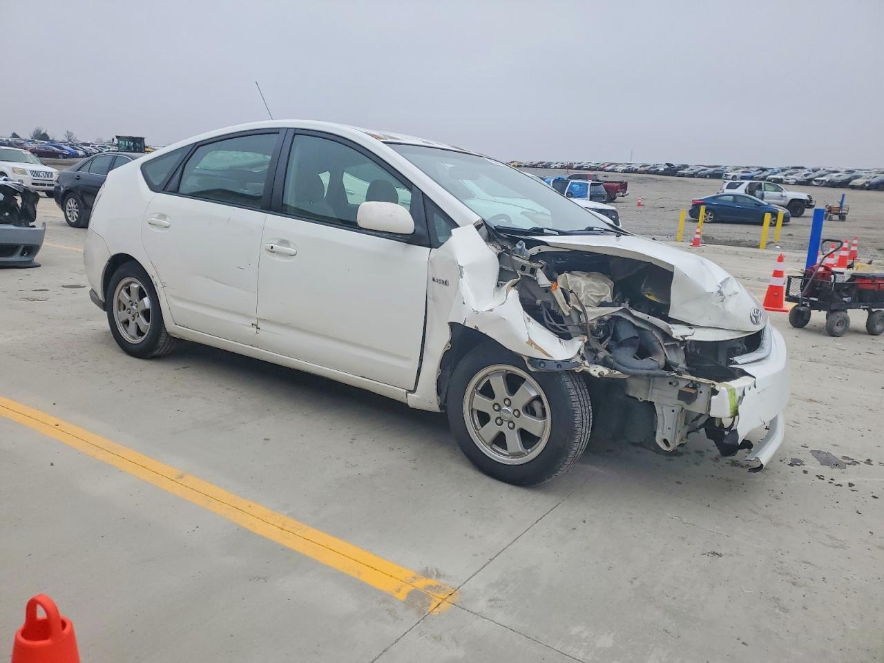 2009 TOYOTA PRIUS photo 4