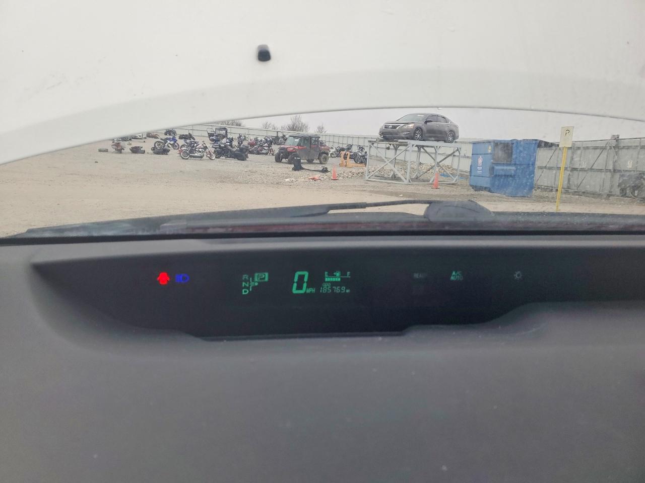 2009 TOYOTA PRIUS photo 9