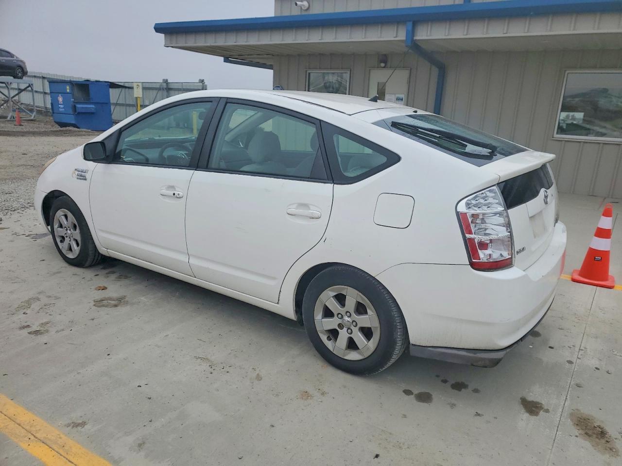 2009 TOYOTA PRIUS photo 2
