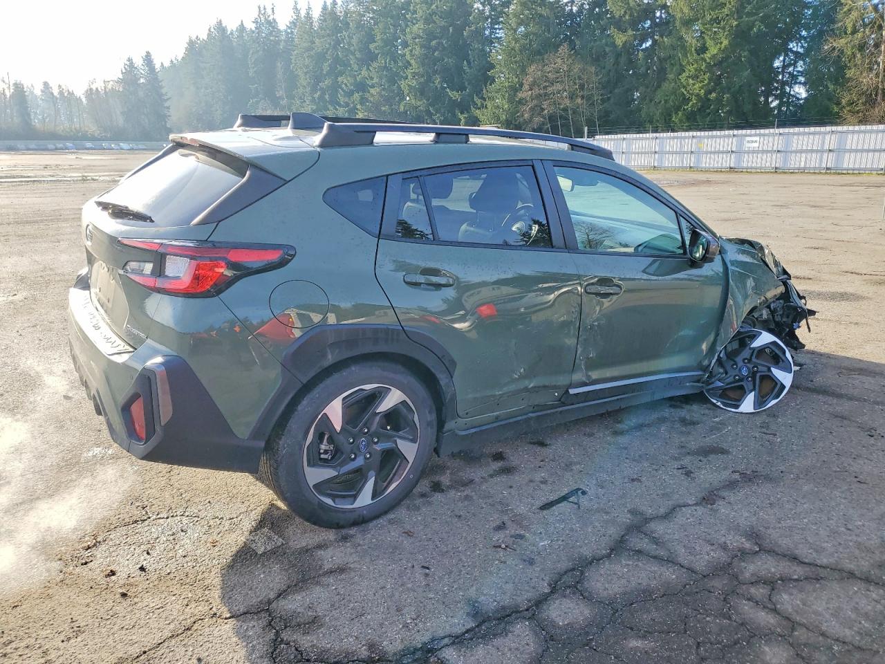 2024 SUBARU CROSSTREK LIMITED photo 3
