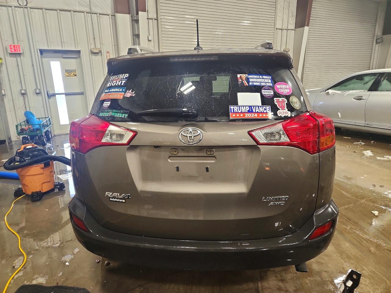 2015 TOYOTA RAV4 LIMITED photo 6