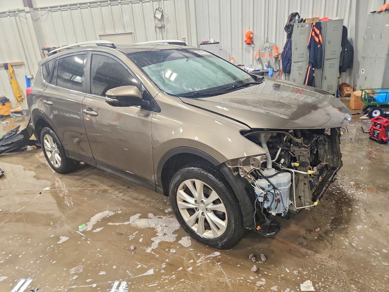 2015 TOYOTA RAV4 LIMITED photo 4