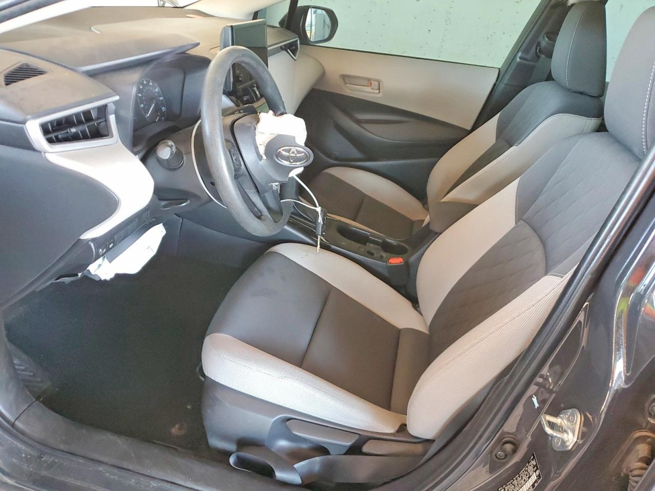 2023 TOYOTA COROLLA LE photo 7