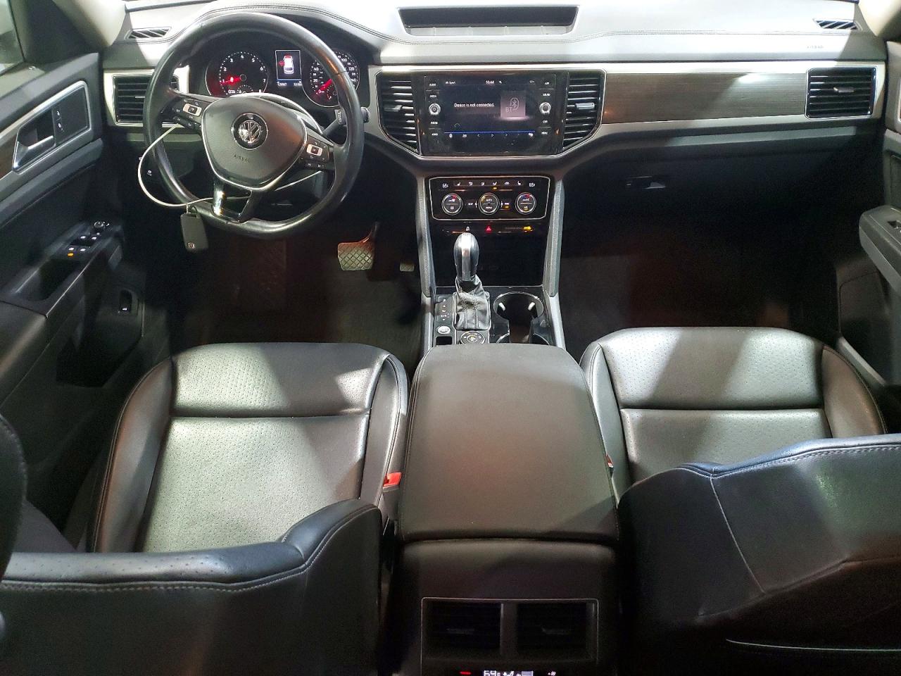 2018 VOLKSWAGEN ATLAS SEL photo 15