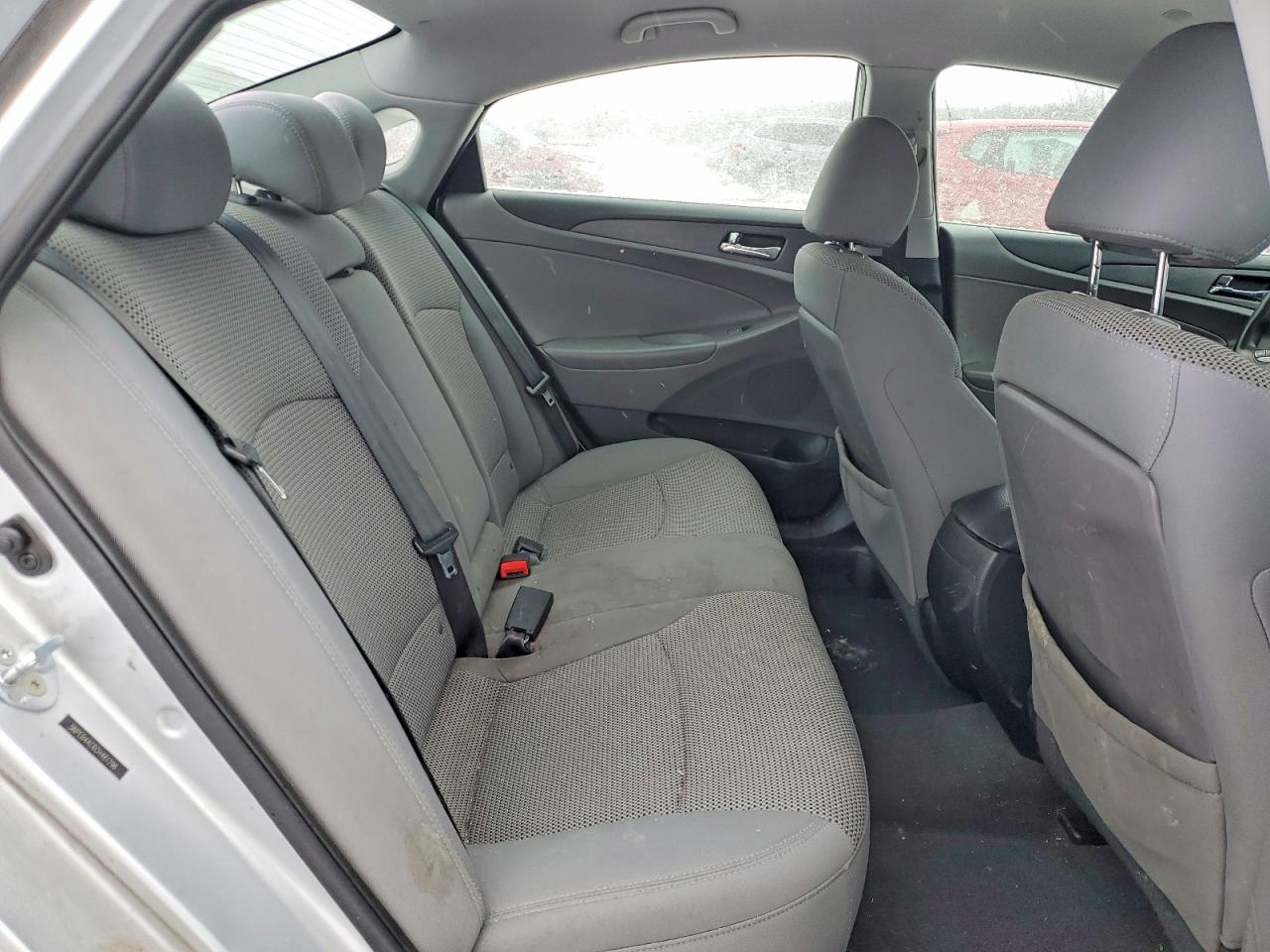 2012 HYUNDAI SONATA GLS photo 10