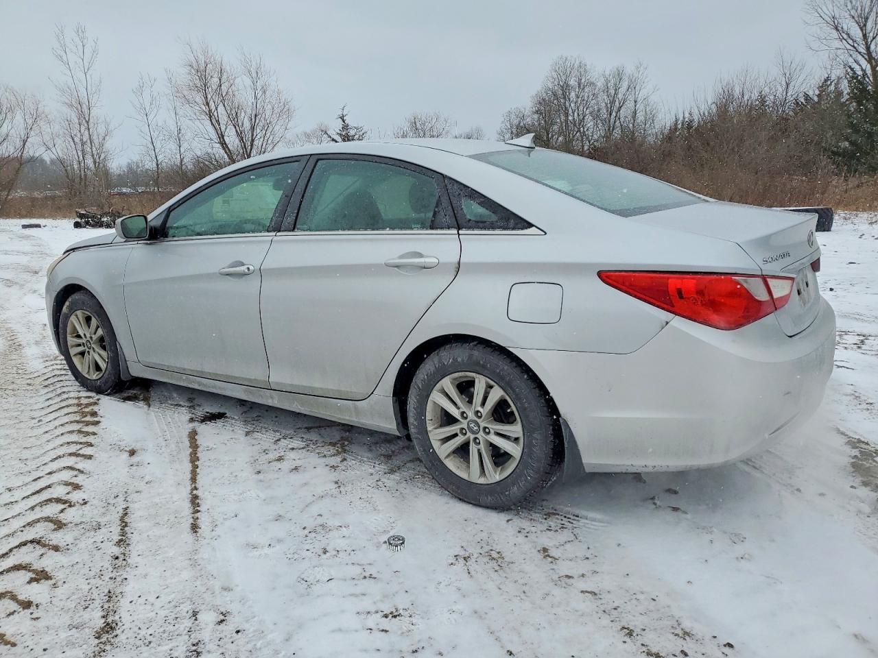 2012 HYUNDAI SONATA GLS photo 2