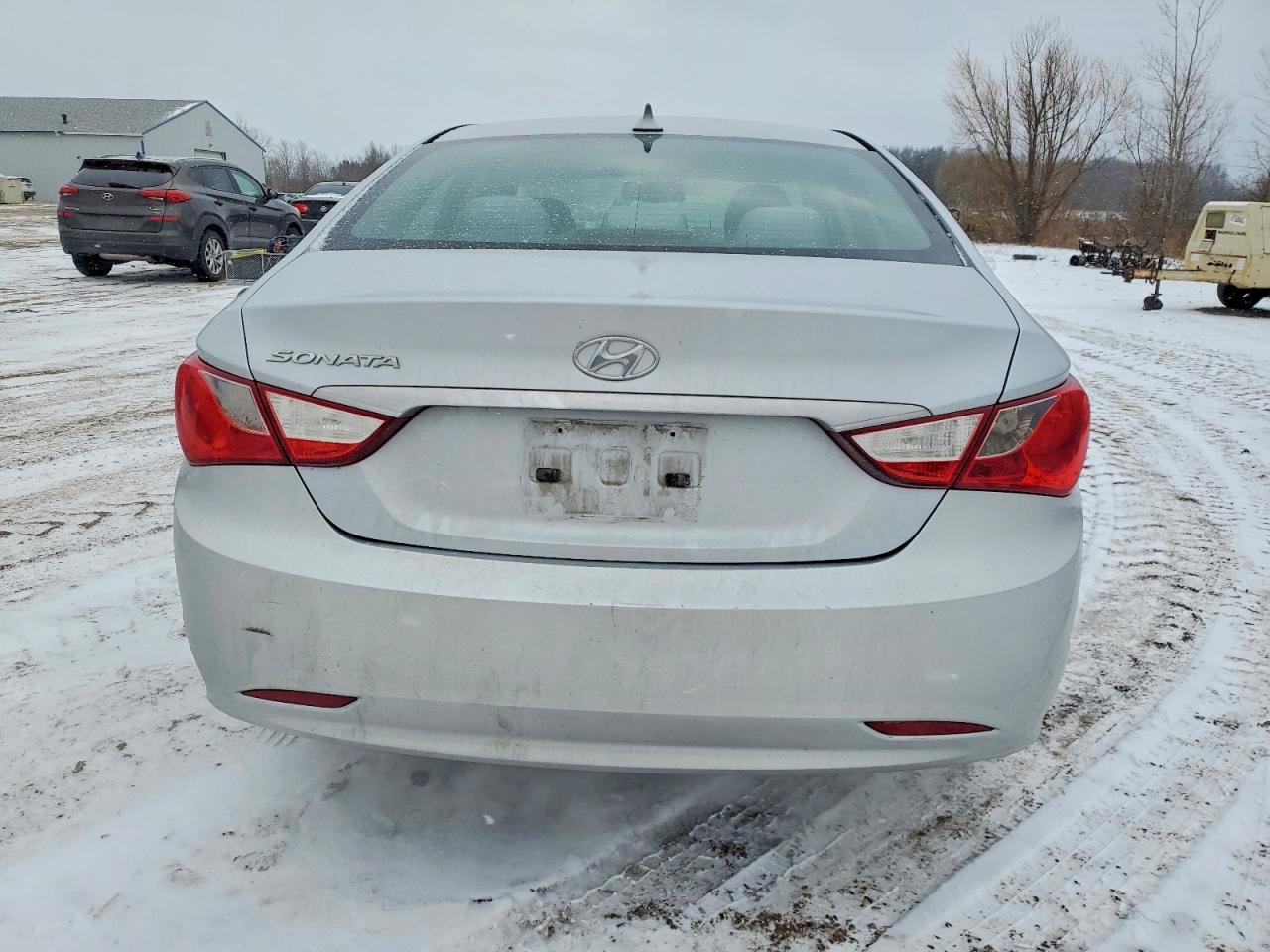 2012 HYUNDAI SONATA GLS photo 6