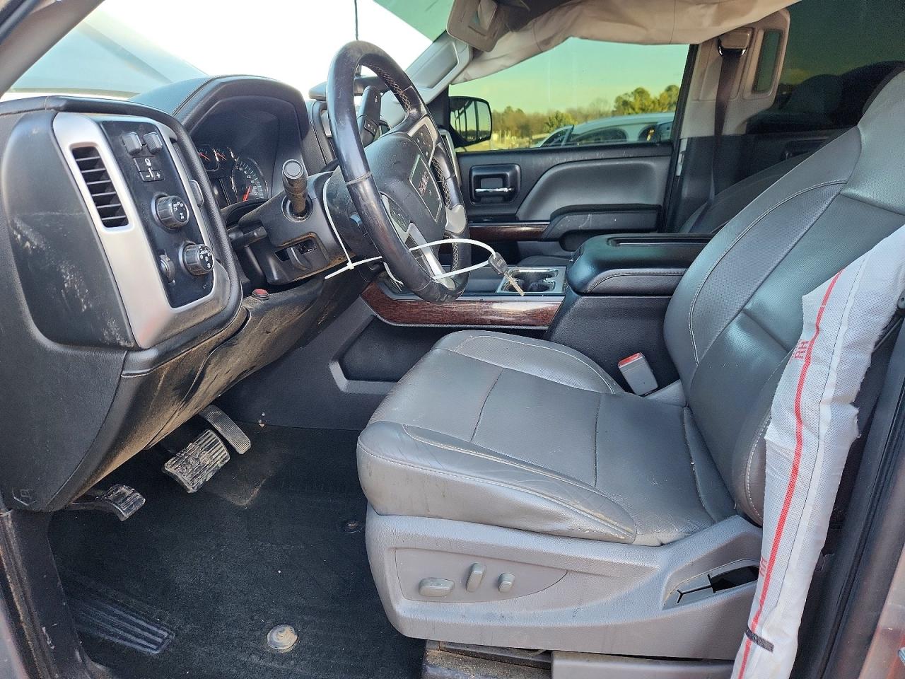2017 GMC SIERRA K1500 SLT photo 7