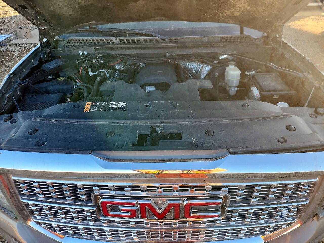 2017 GMC SIERRA K1500 SLT photo 11