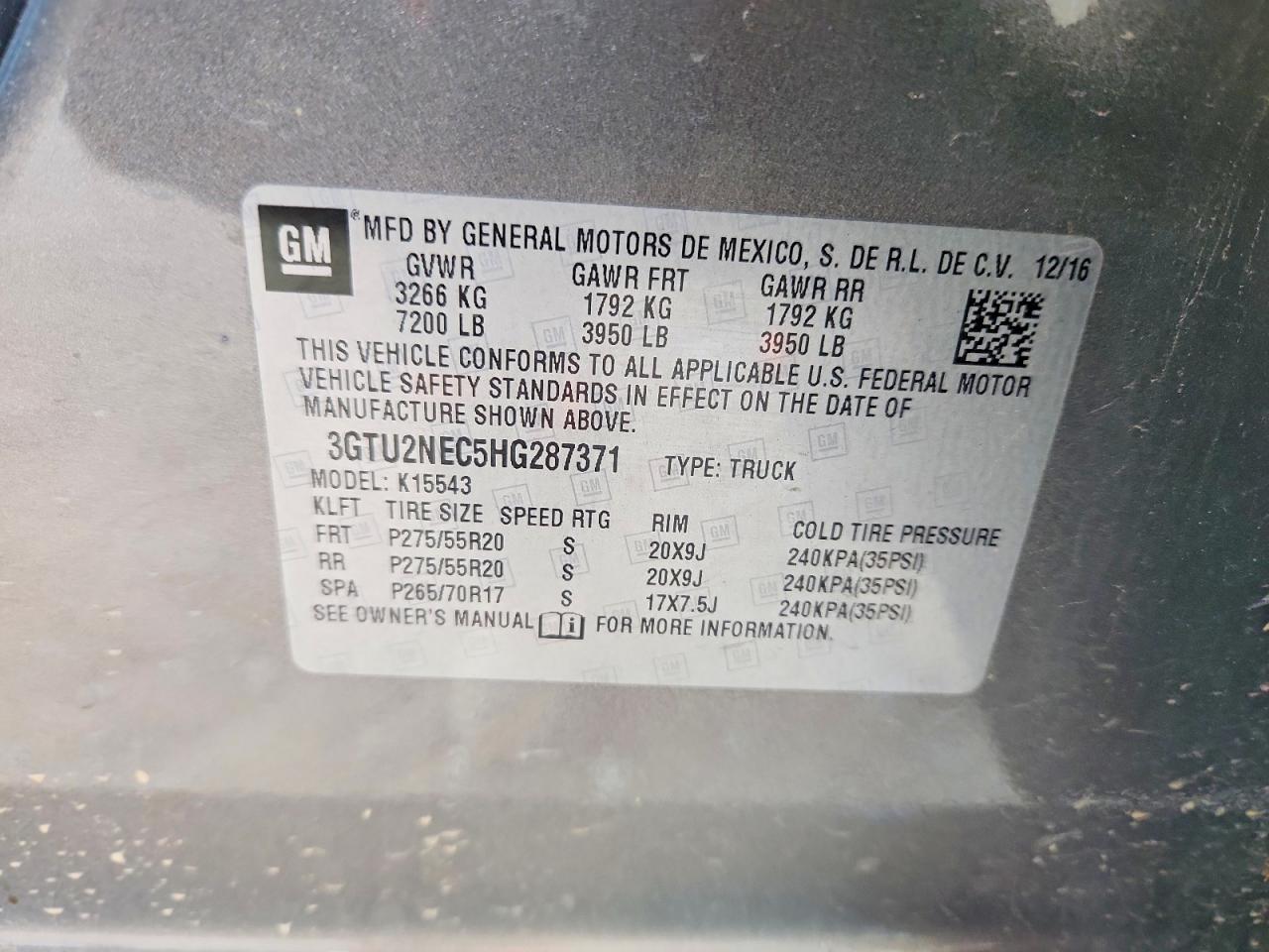 2017 GMC SIERRA K1500 SLT photo 12