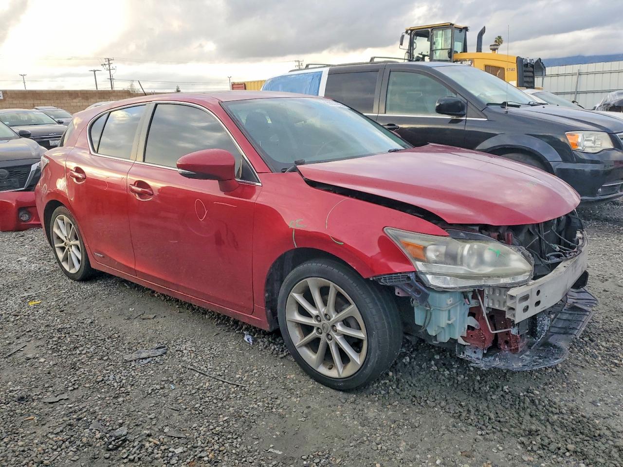 2013 LEXUS CT 200 photo 4