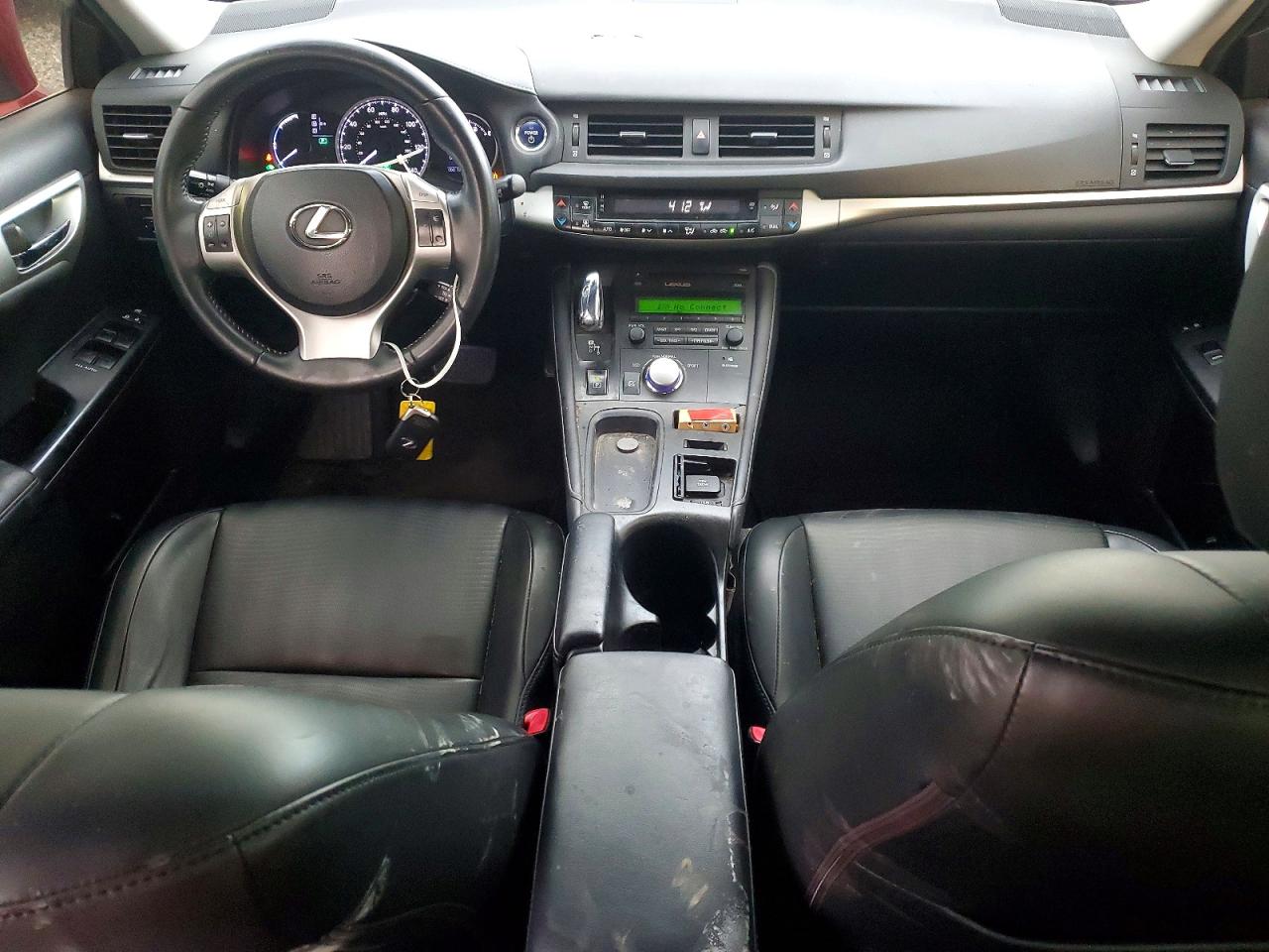 2013 LEXUS CT 200 photo 8