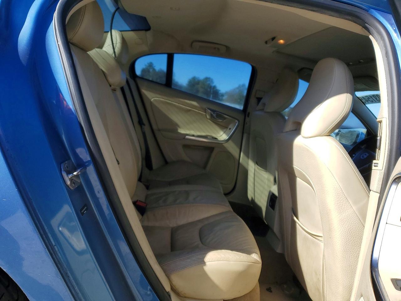 2014 VOLVO S60 T5 photo 19