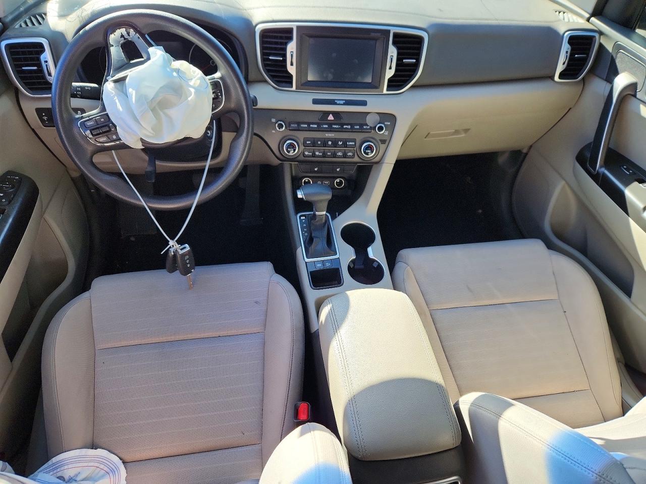 2018 KIA SPORTAGE LX photo 8
