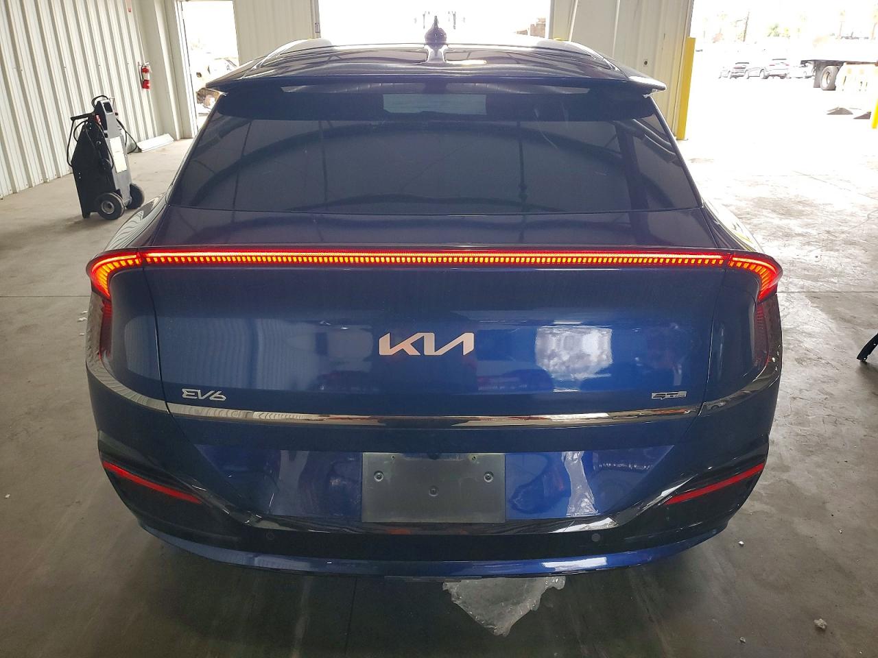 2022 KIA EV6 GT LINE photo 11