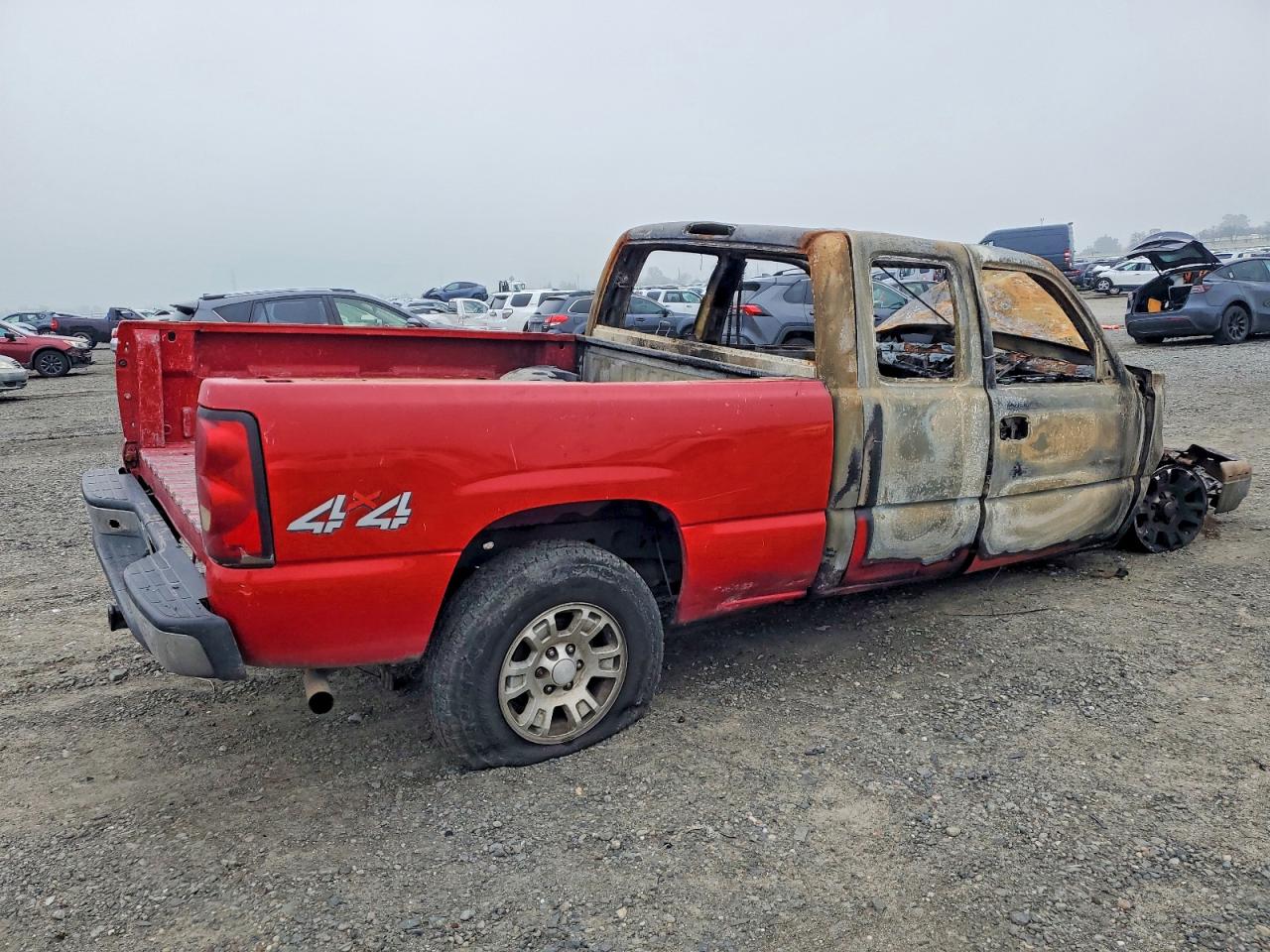 2006 CHEVROLET SILVERADO K1500 photo 3