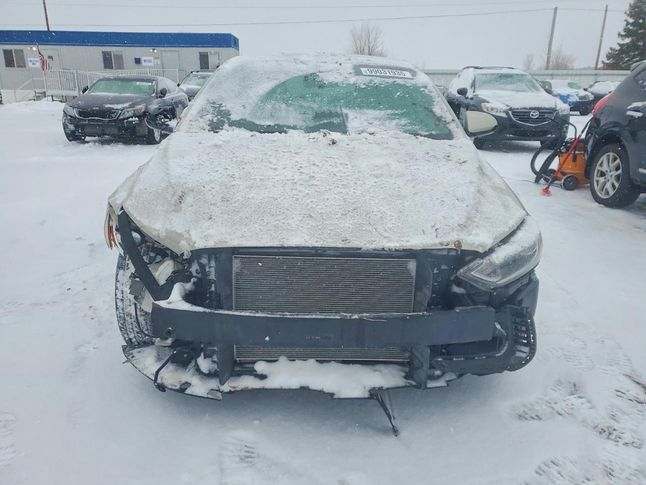 2017 HYUNDAI ELANTRA SE photo 5