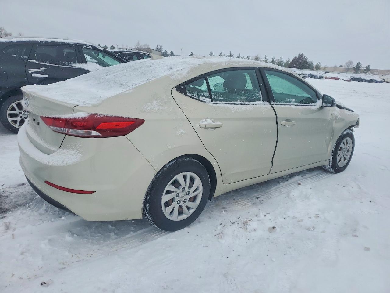 2017 HYUNDAI ELANTRA SE photo 3