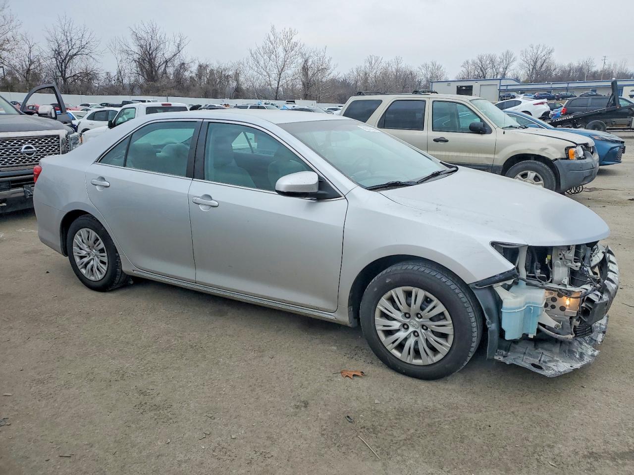 2012 TOYOTA CAMRY BASE photo 4