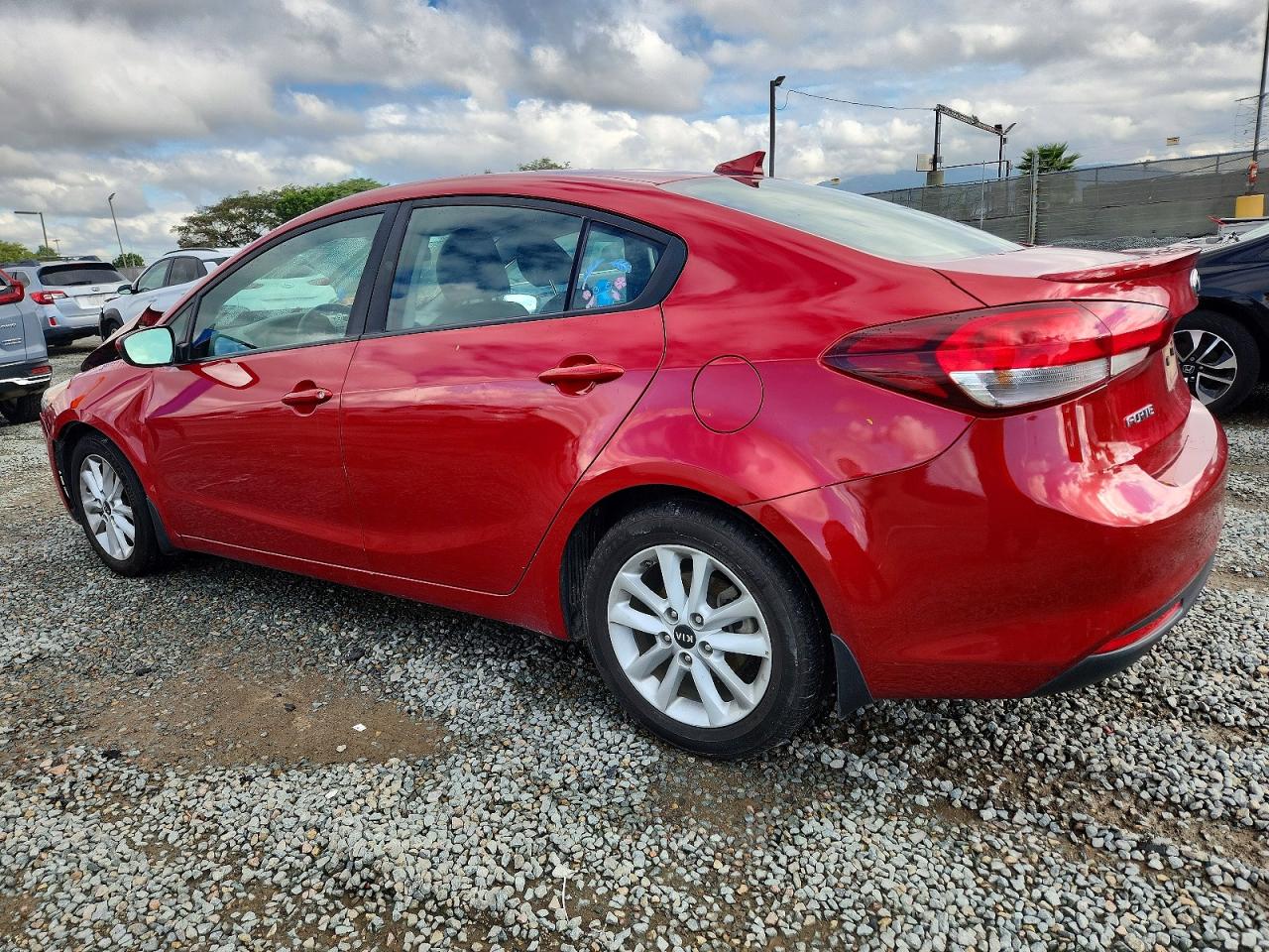 2017 KIA FORTE S photo 3
