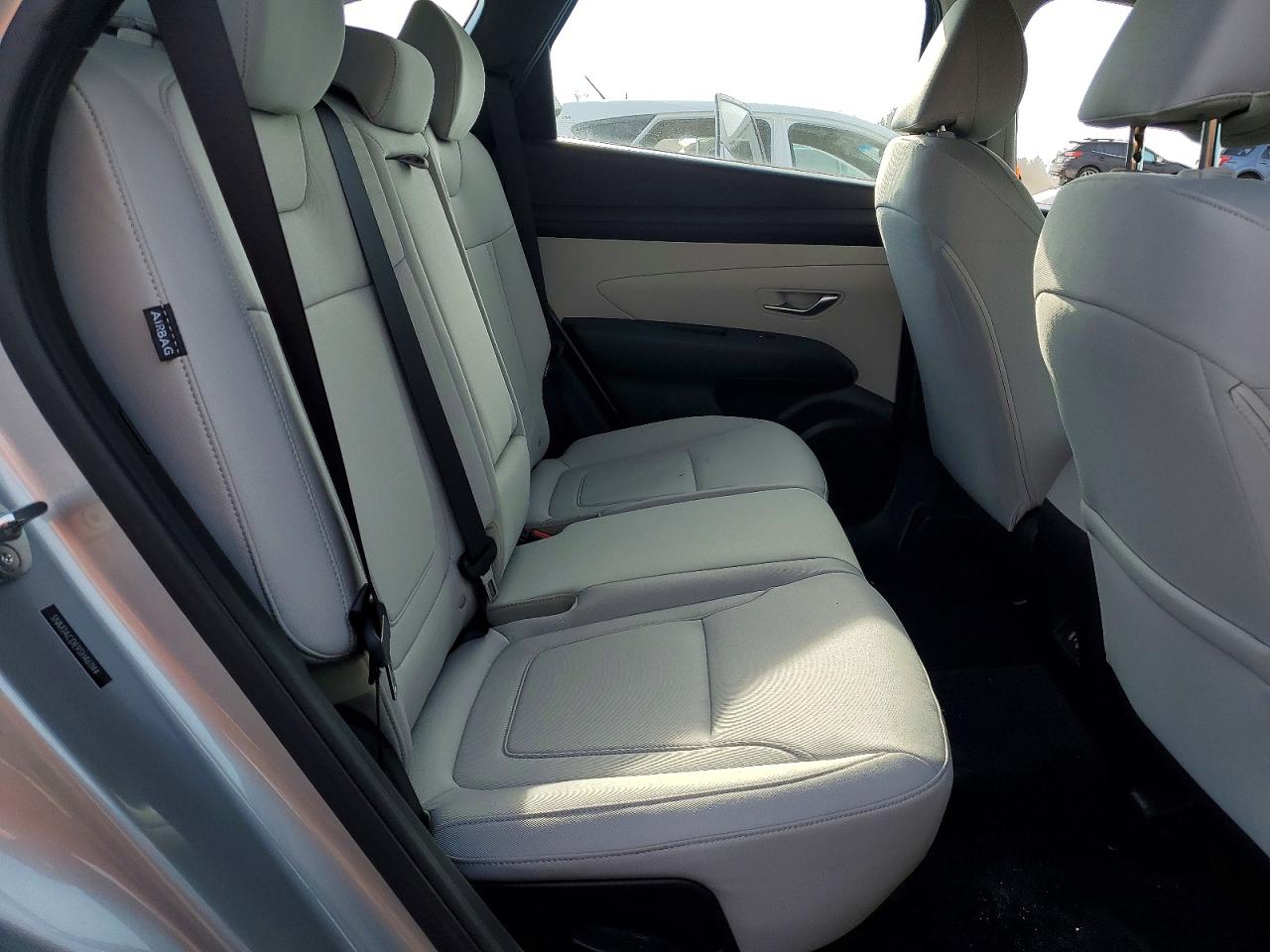 2025 HYUNDAI TUCSON SE photo 11