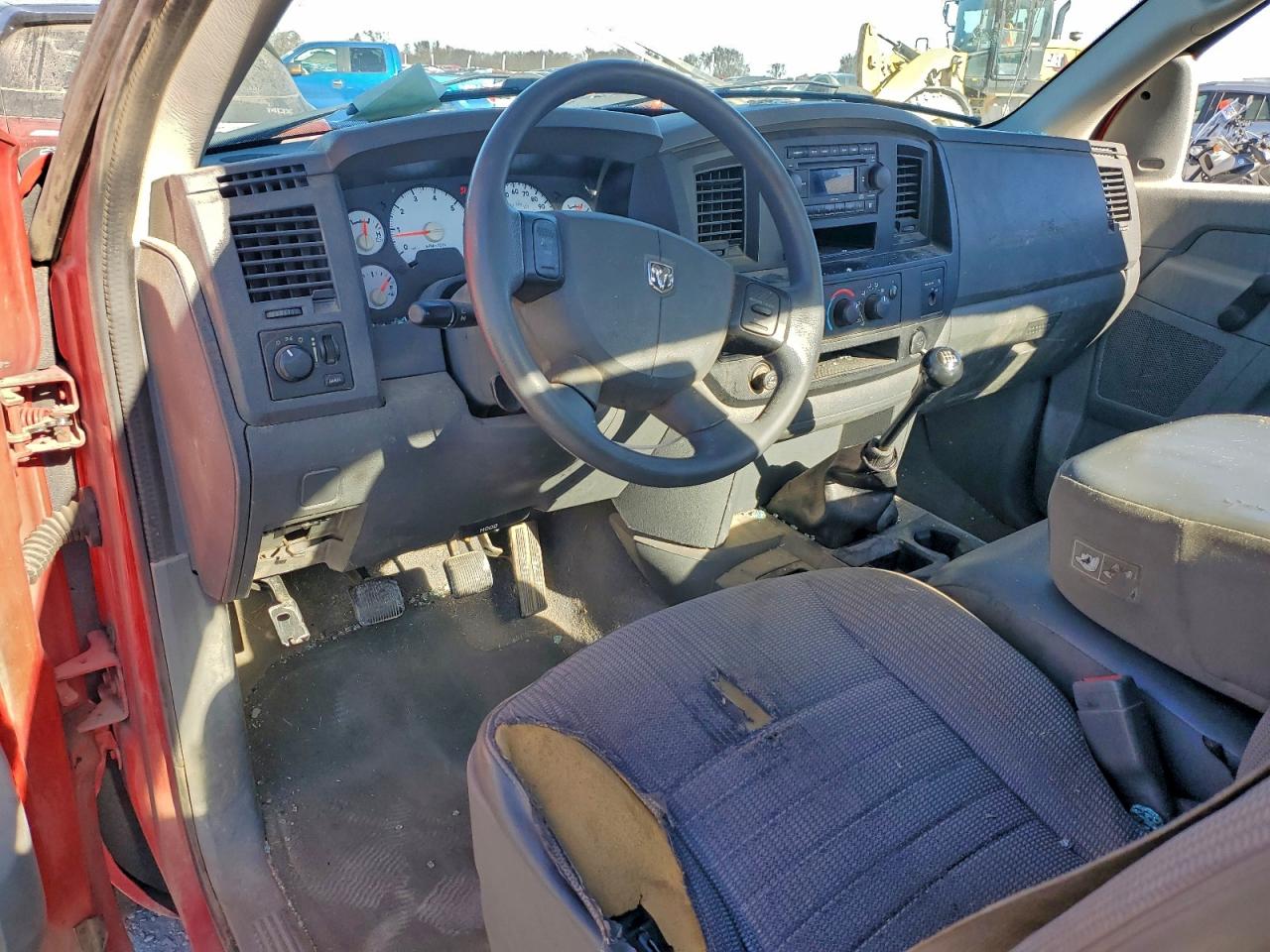 2006 DODGE RAM 1500 ST photo 8