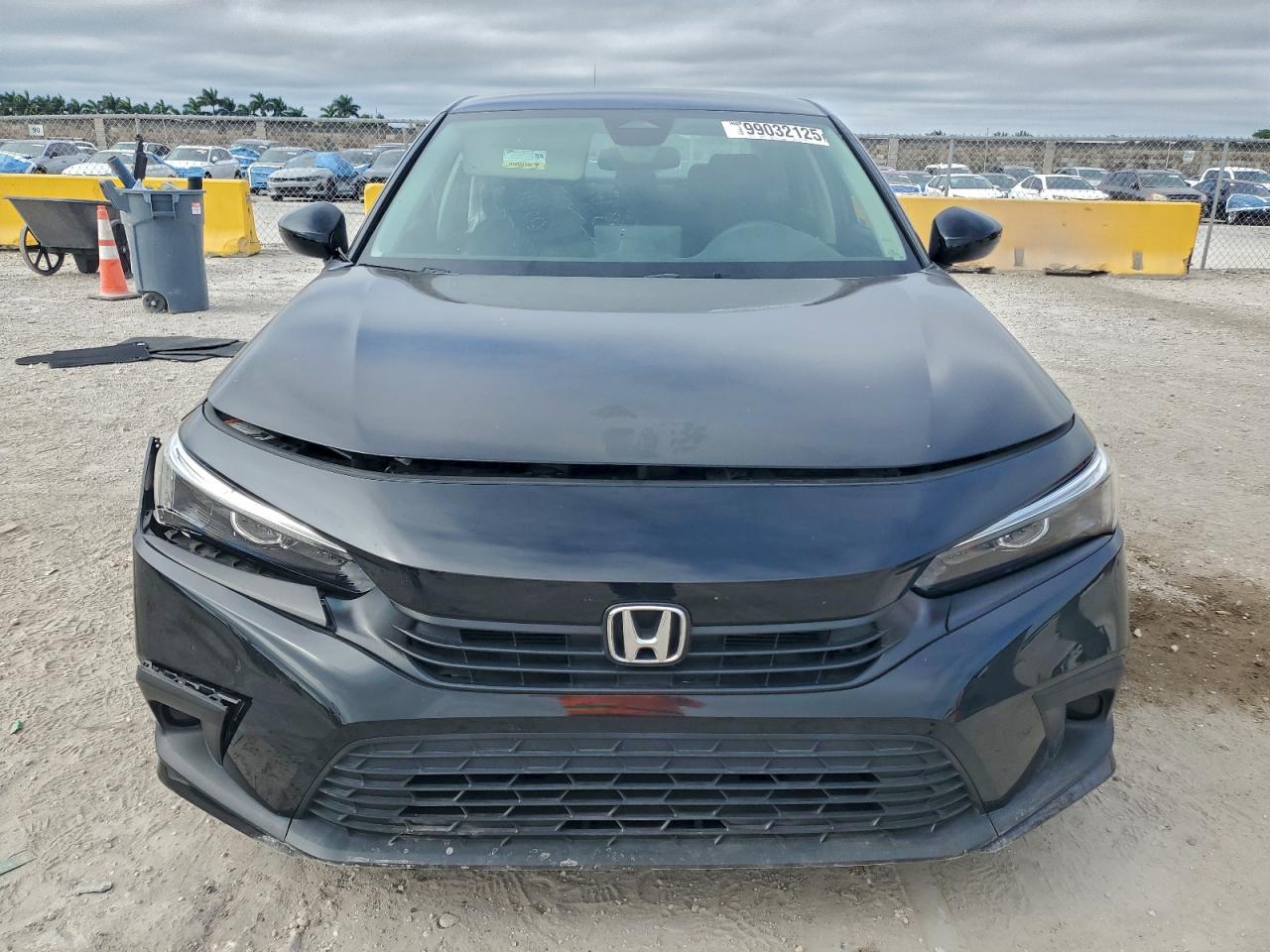 2023 HONDA CIVIC LX photo 5