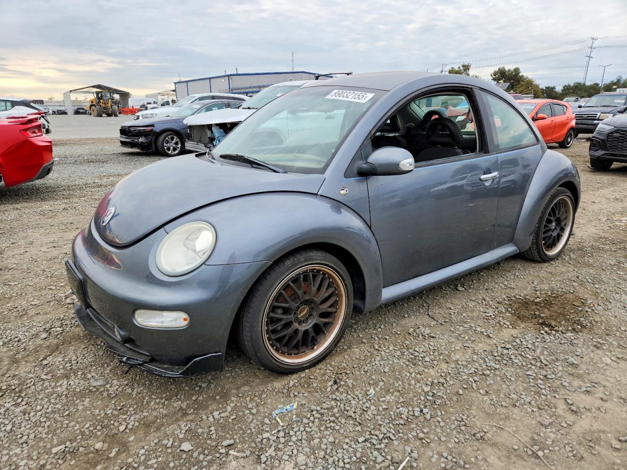 2005 VOLKSWAGEN NEW BEETLE