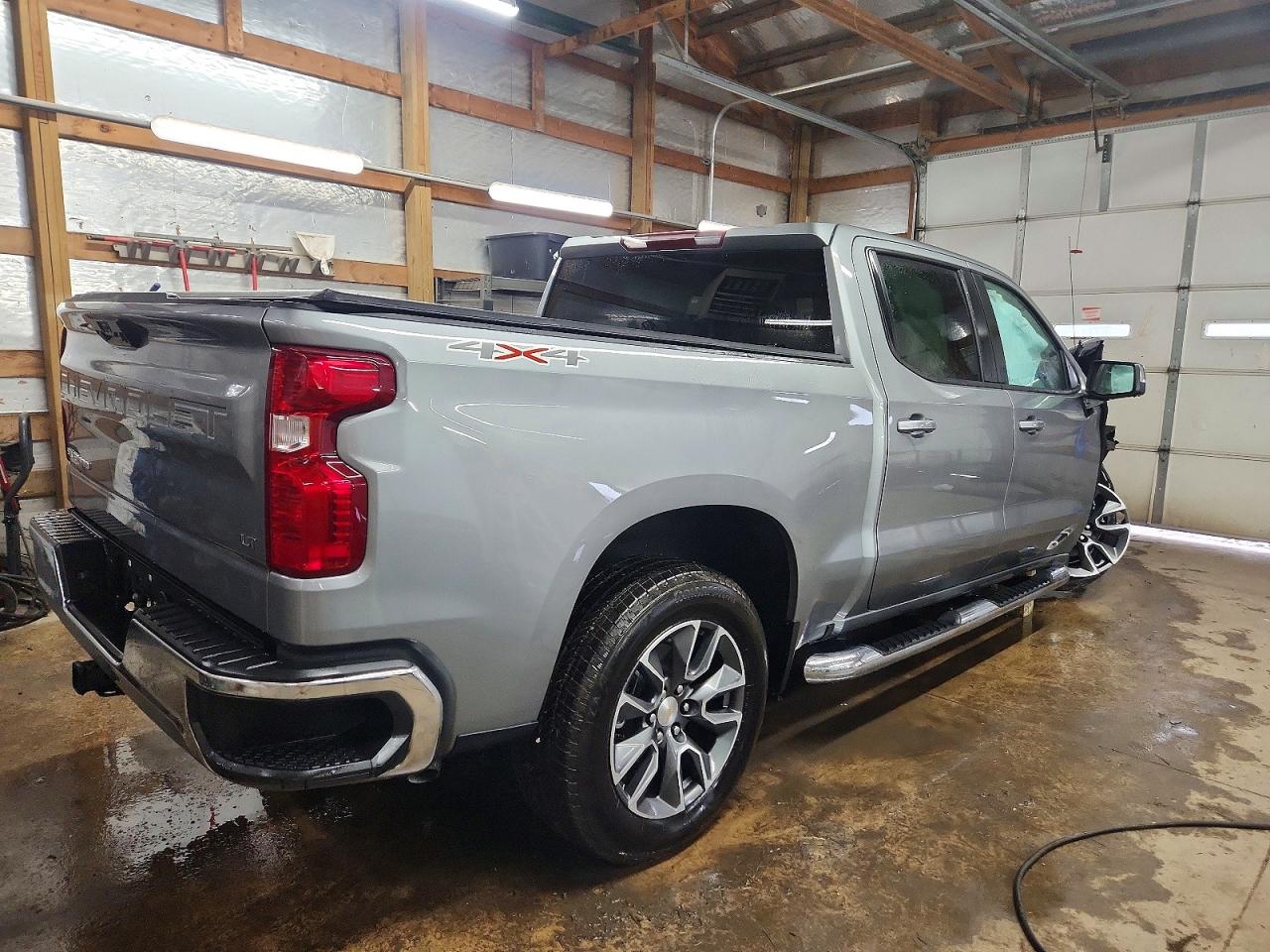2025 CHEVROLET SILVERADO K1500 LT photo 3