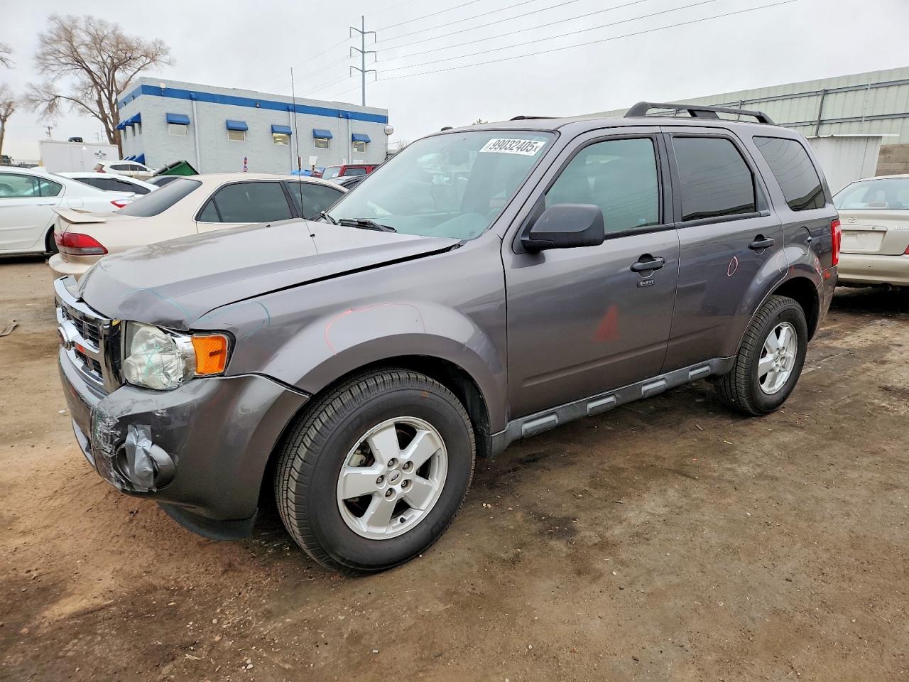 2010 FORD ESCAPE
