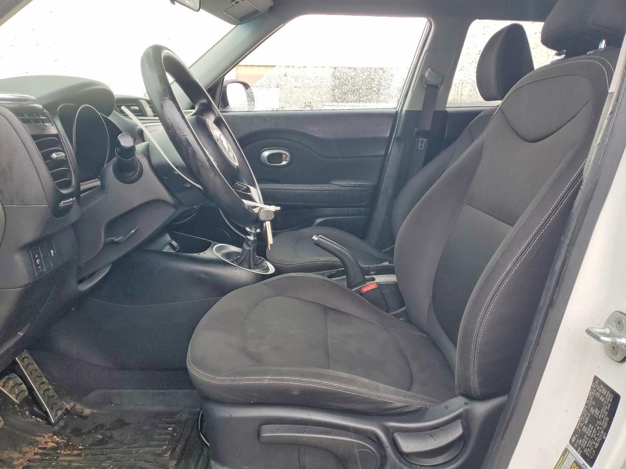 2015 KIA SOUL photo 13