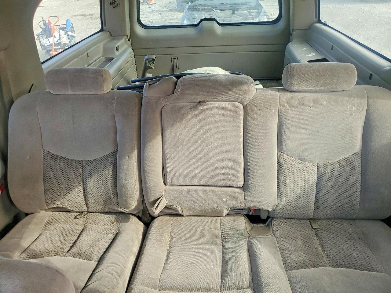 2003 CHEVROLET SUBURBAN C1500 photo 10