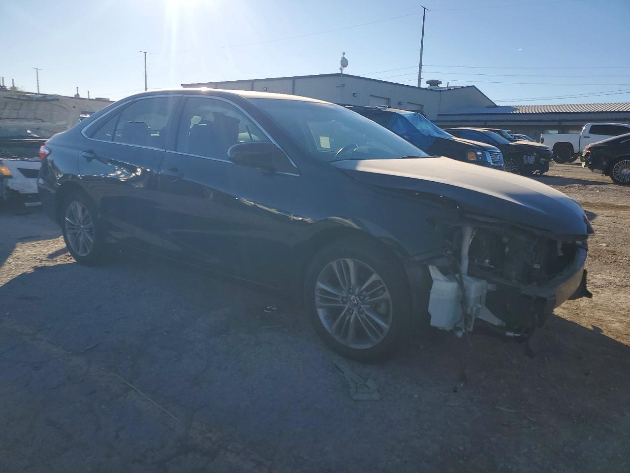 2015 TOYOTA CAMRY LE photo 7