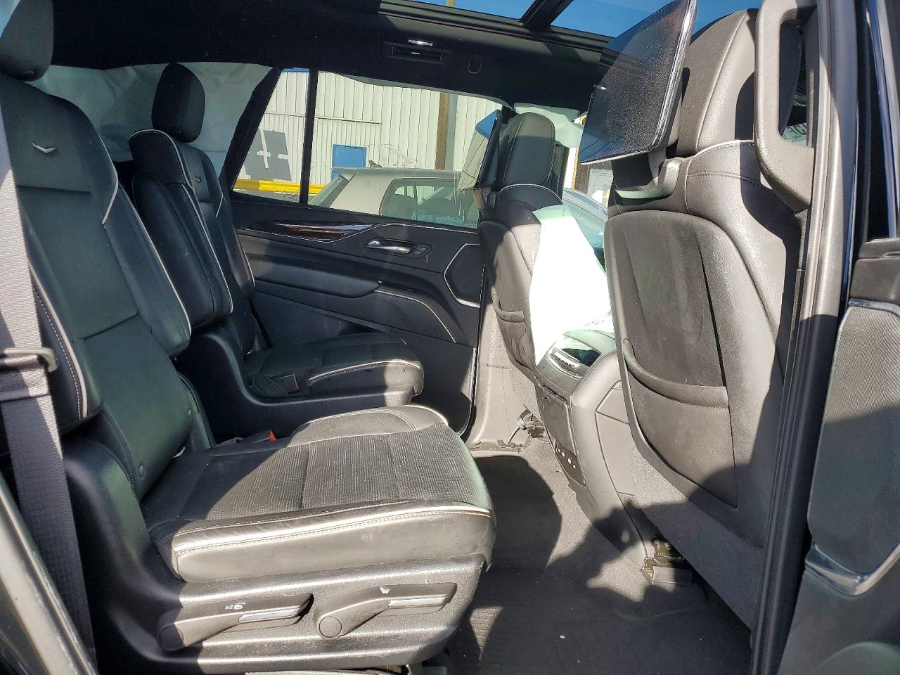 2021 CADILLAC ESCALADE PREMIUM LUXURY photo 11
