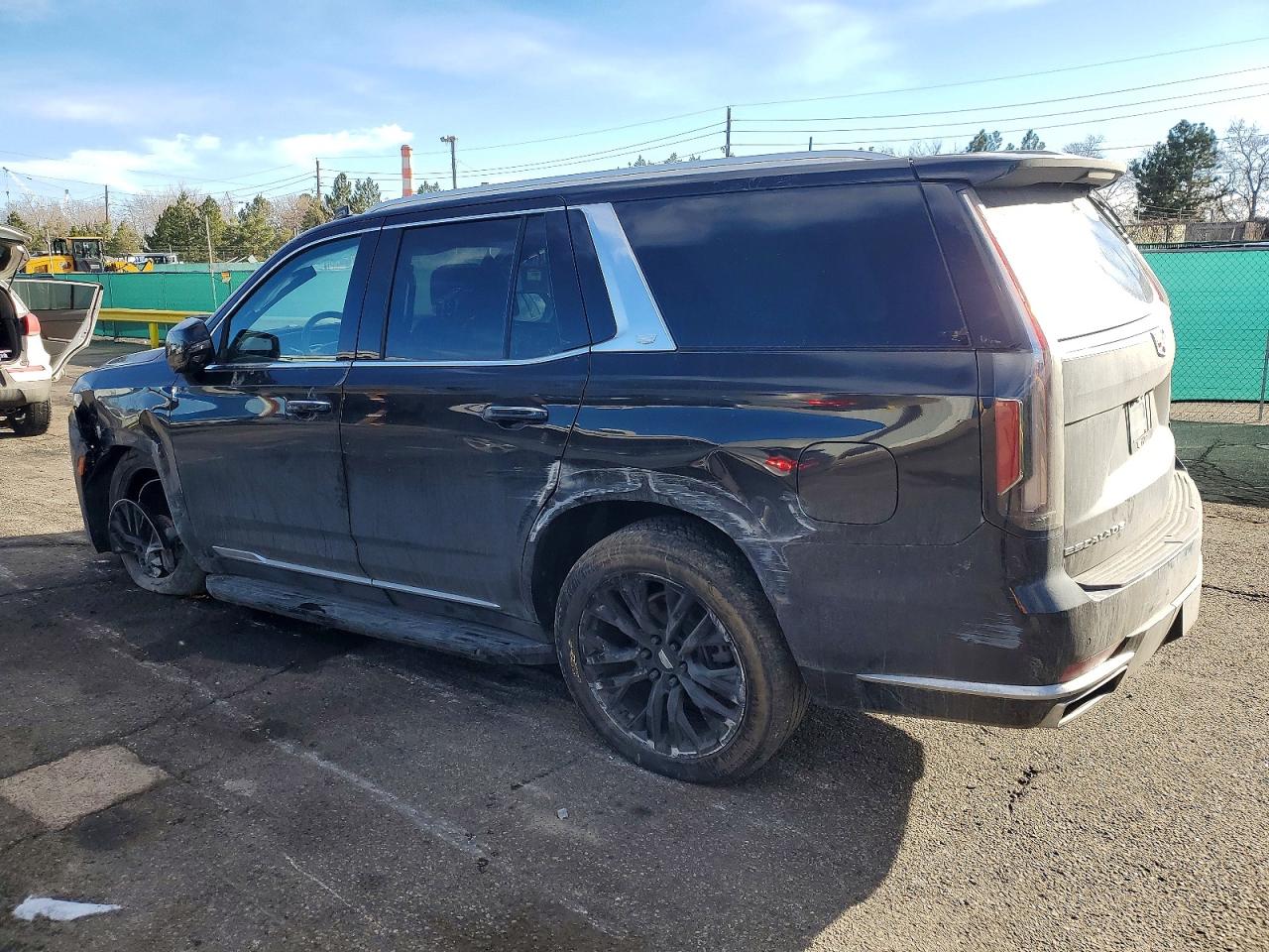 2021 CADILLAC ESCALADE PREMIUM LUXURY photo 2