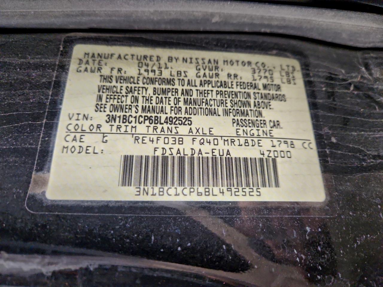 2011 NISSAN VERSA S photo 27